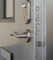 Universal Locksmith Store St Petersburg, FL 727-322-4076 - 13-High-Security-locks